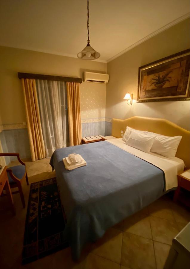 Arma Faliro Apartments Athena Bagian luar foto