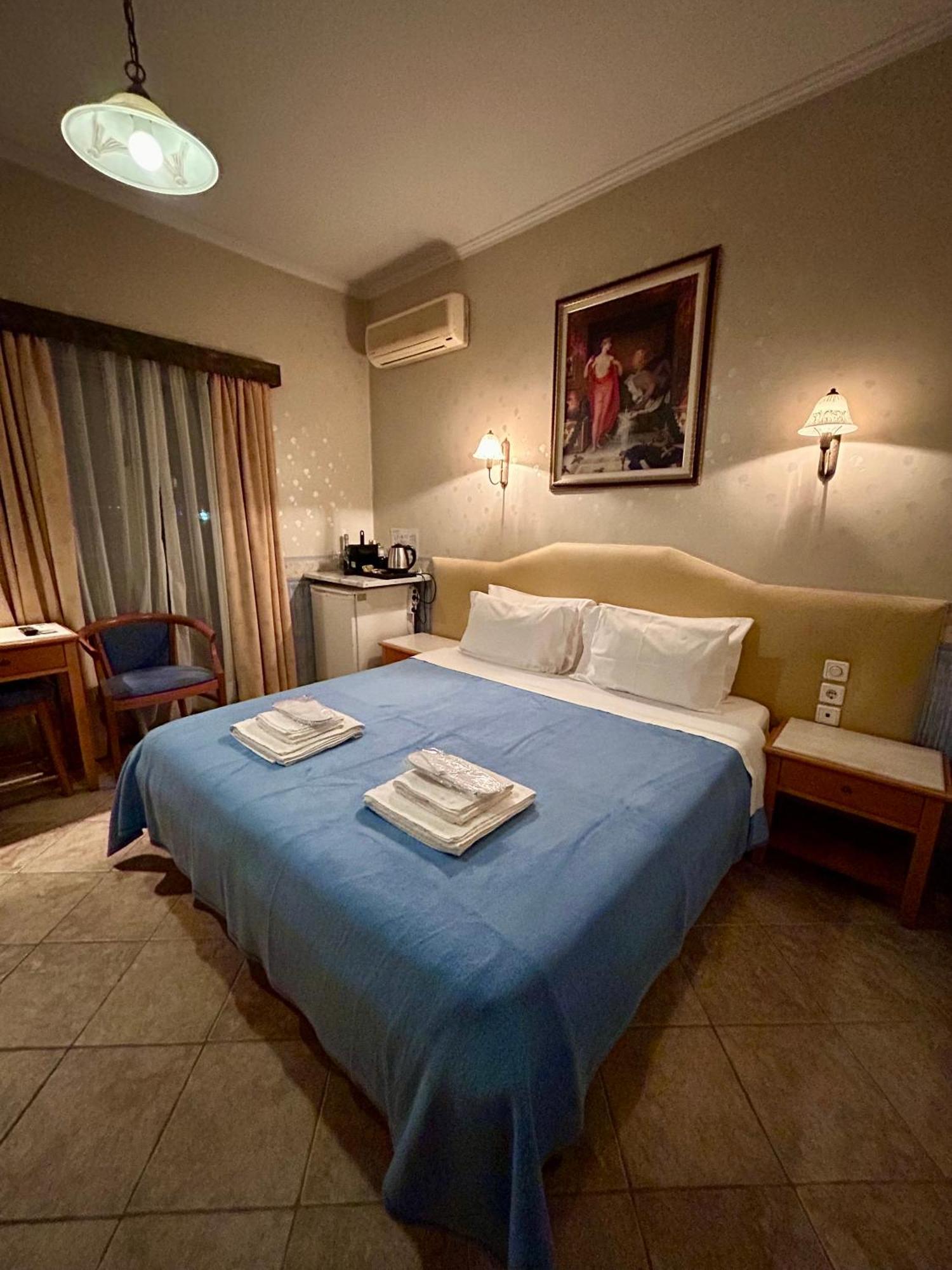 Arma Faliro Apartments Athena Bagian luar foto