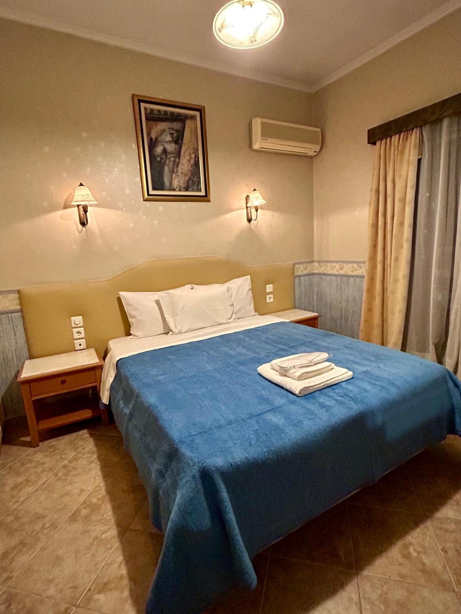 Arma Faliro Apartments Athena Bagian luar foto